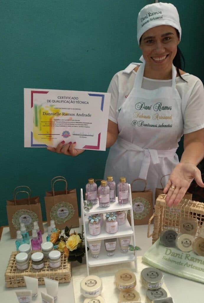 Curso Online de Sabonetes Artesanais + Apostila com Receitas