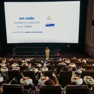 Dove Lança Nova Campanha “9 em Cada 10” Focada em Consumidoras no Cinema