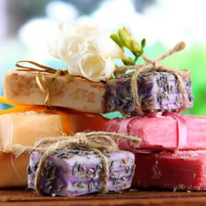 6 Cuidados Essenciais ao Usar Sabonetes Artesanais na Sua Rotina