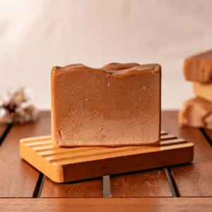 Descubra o Sabonete Artesanal Que Clareia Manchas Usando Apenas 3 Ingredientes