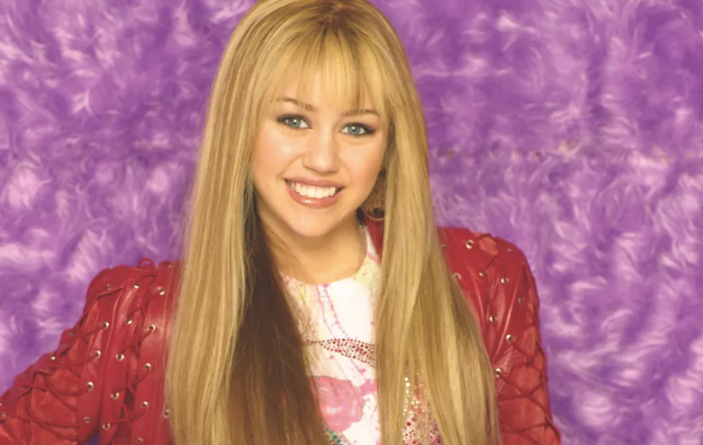 Miley Cyrus Revive Hannah Montana em Gravação Secreta para Especial de 20 Anos: Detalhes Vazados! 1 Miley Cyrus Revive Hannah Montana em Gravação Secreta para Especial de 20 Anos: Detalhes Vazados!