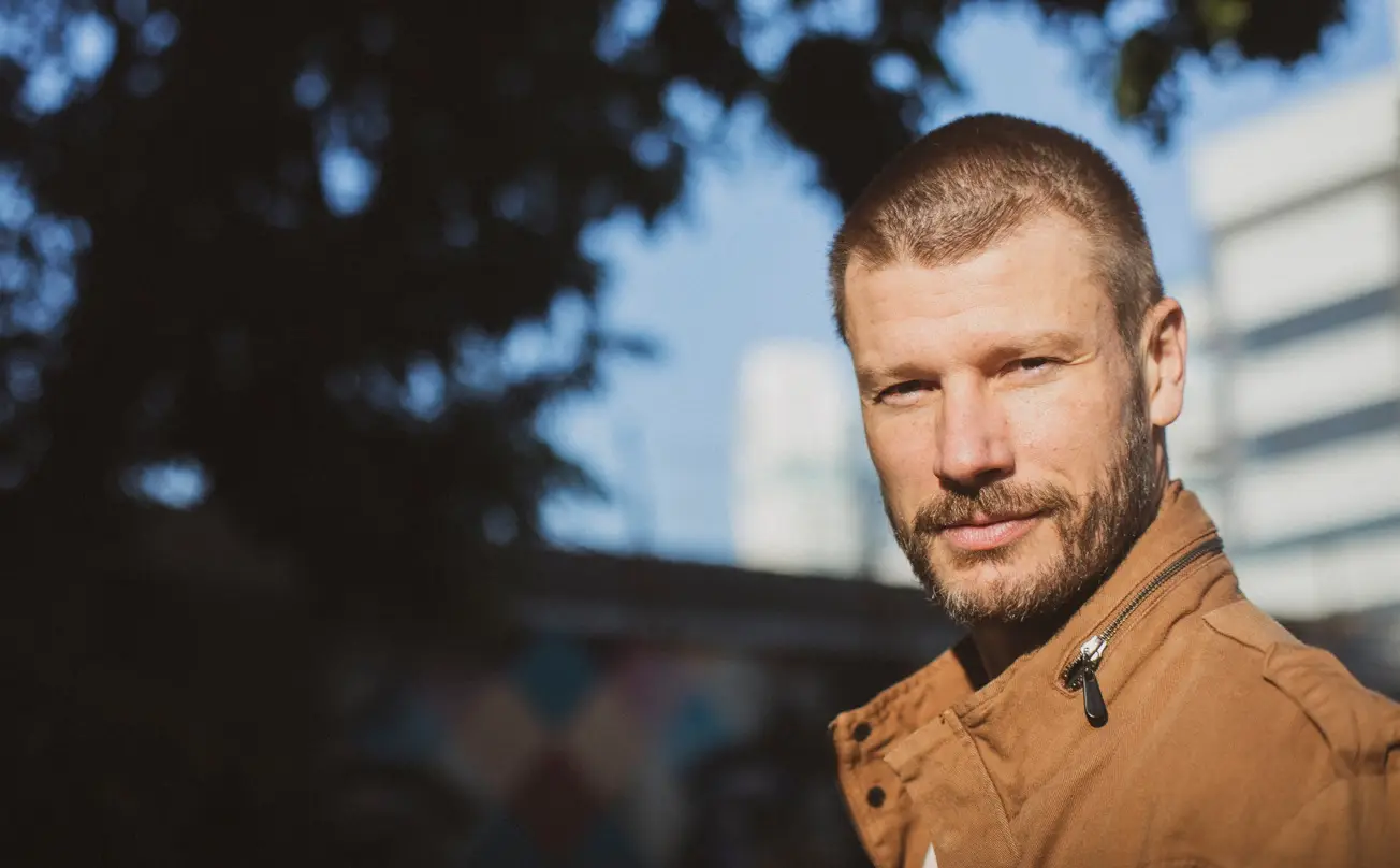 Rodrigo Hilbert é o novo embaixador do Wellhub e impulsiona estratégia de bem-estar nas empresas brasileiras