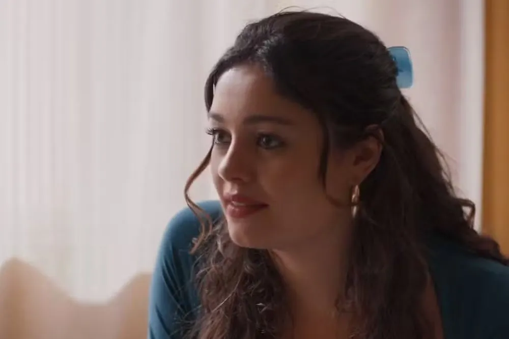 Novela Três Graças: Perigo Iminente Marca Capítulo de Quarta-feira com Ameaças e Planos Mortais 1 Novela Três Graças: Perigo Iminente Marca Capítulo de Quarta-feira com Ameaças e Planos Mortais