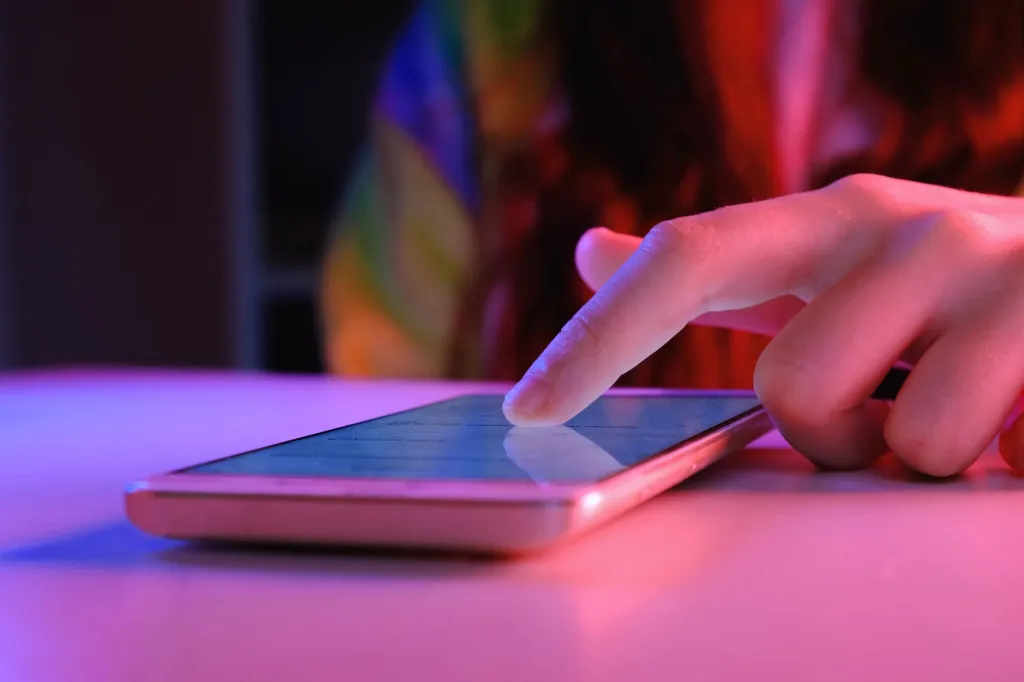 Vício em Jogos de Aposta: SUS Oferece Teleatendimento Gratuito e Confidencial pelo App Meu SUS Digital