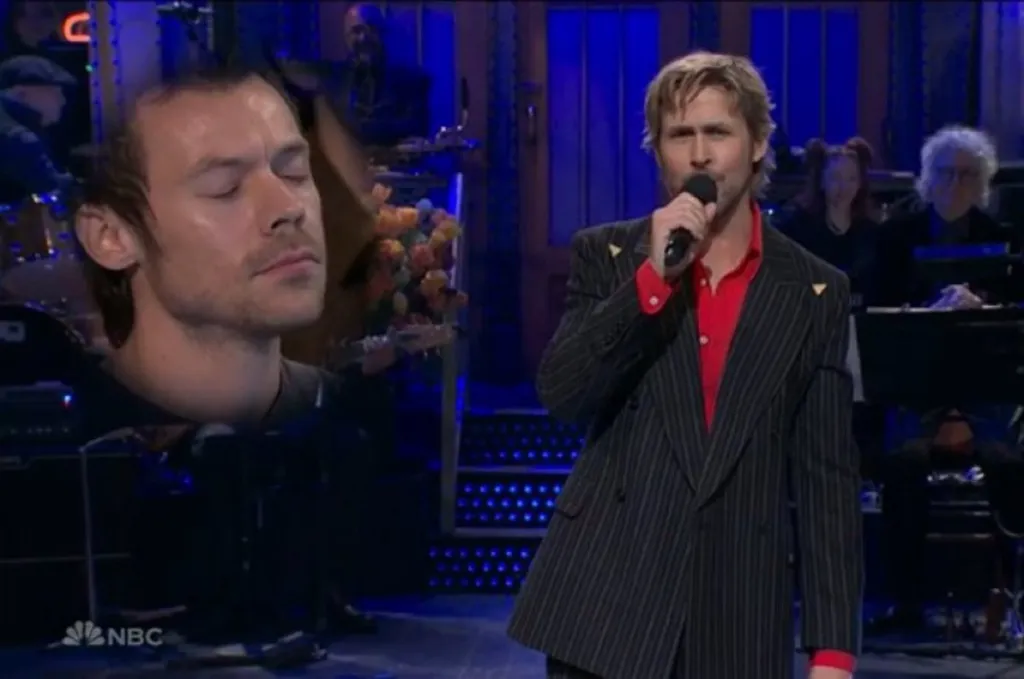 Ryan Gosling e Harry Styles protagonizam momento viral no SNL e fãs resgatam vídeo antigo do cantor sobre ator