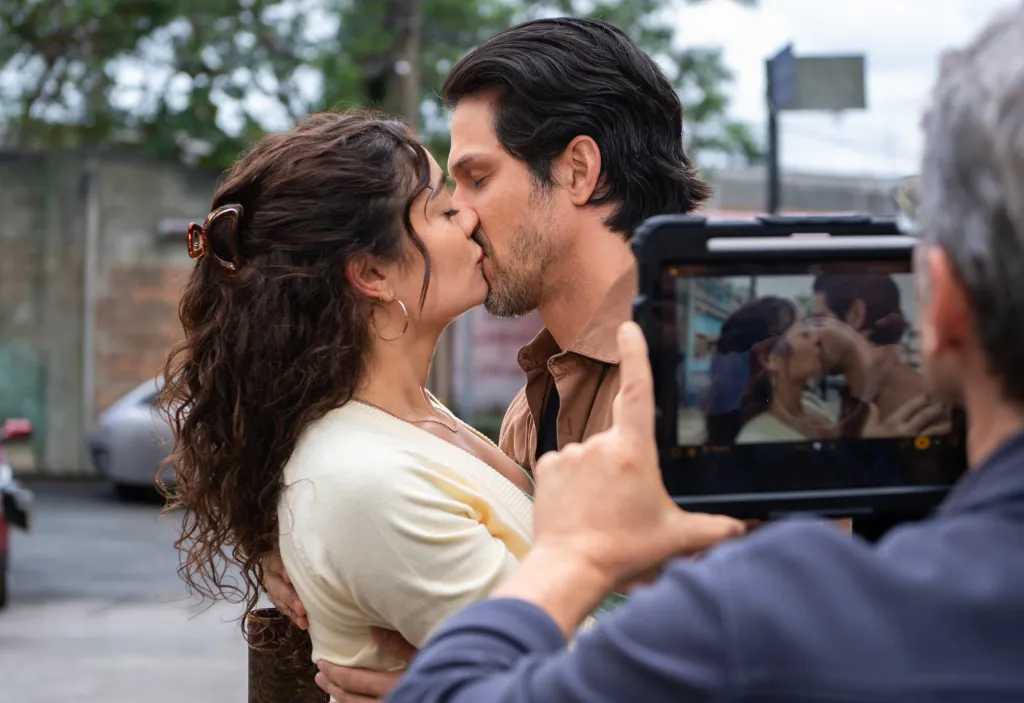 Segredos Revelados em ‘Três Graças’: Gerluce Confessa Roubo e J&uacute;nior Suspeita de Alian&ccedil;a Inesperada