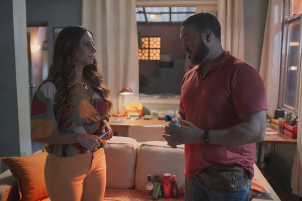 Viviane Araújo se torna consultora de beleza da Natura na novela ‘Três Graças’ em parceria inédita com a Globo