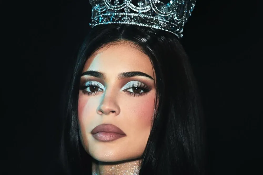 Kylie Jenner revela desejo de atuar em mais filmes após estreia em “The Moment”