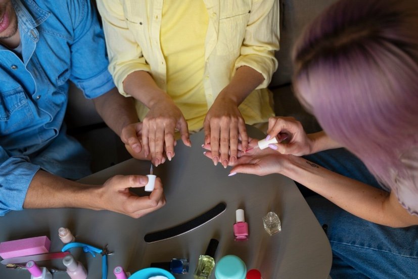 Dia da Mulher em Manaus: Instituto André Luiz Promove Dia de Beleza, Brindes e Acolhimento Gratuito para a Comunidade