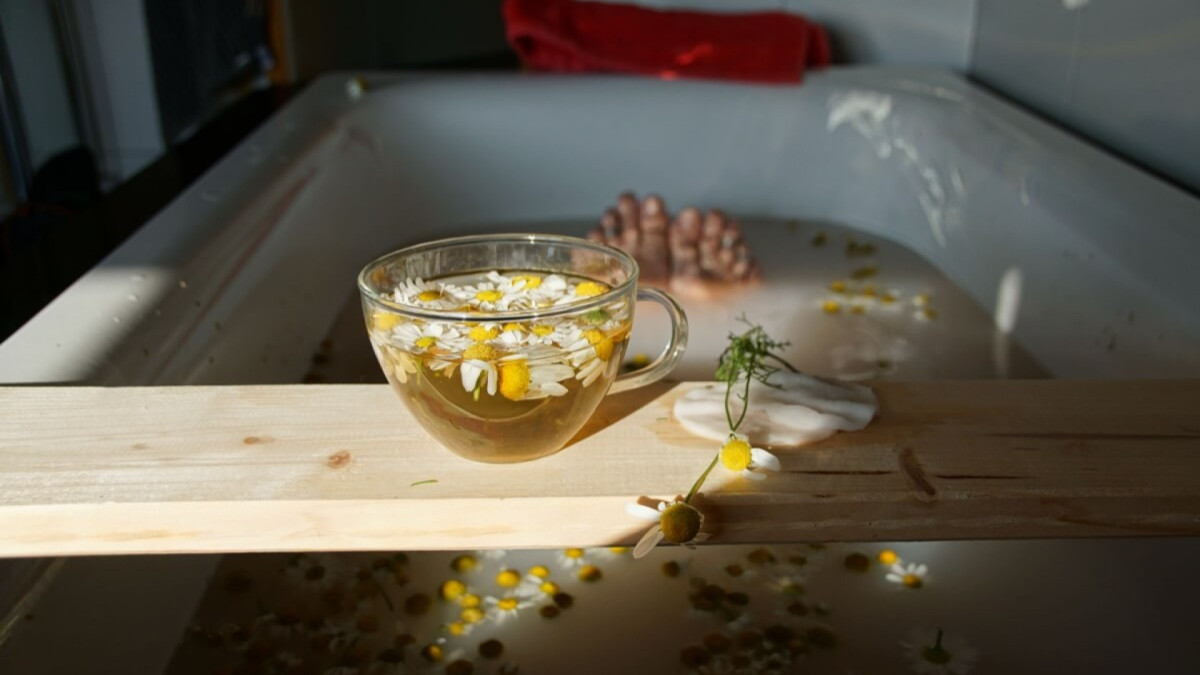 Banhos de Ervas: 4 Receitas Naturais para Renovar Corpo e Mente em Minutos