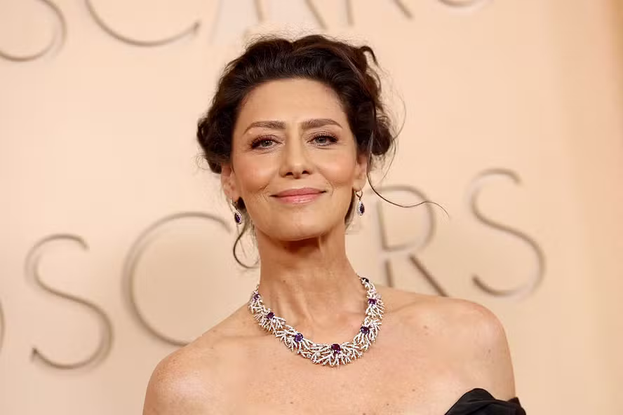 Maria Fernanda Cândido no Oscar: O Segredo de um Visual Elegante e Natural em Eventos Internacionais 1 Maria Fernanda Cândido no Oscar: O Segredo de um Visual Elegante e Natural em Eventos Internacionais