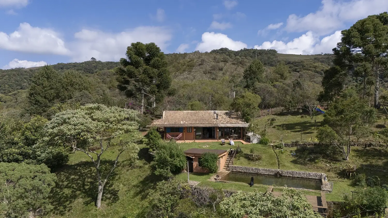 Residência Artística Inovadora: Cerâmica e Som se Encontram na Serra da Bocaina 1 Residência Artística Inovadora: Cerâmica e Som se Encontram na Serra da Bocaina
