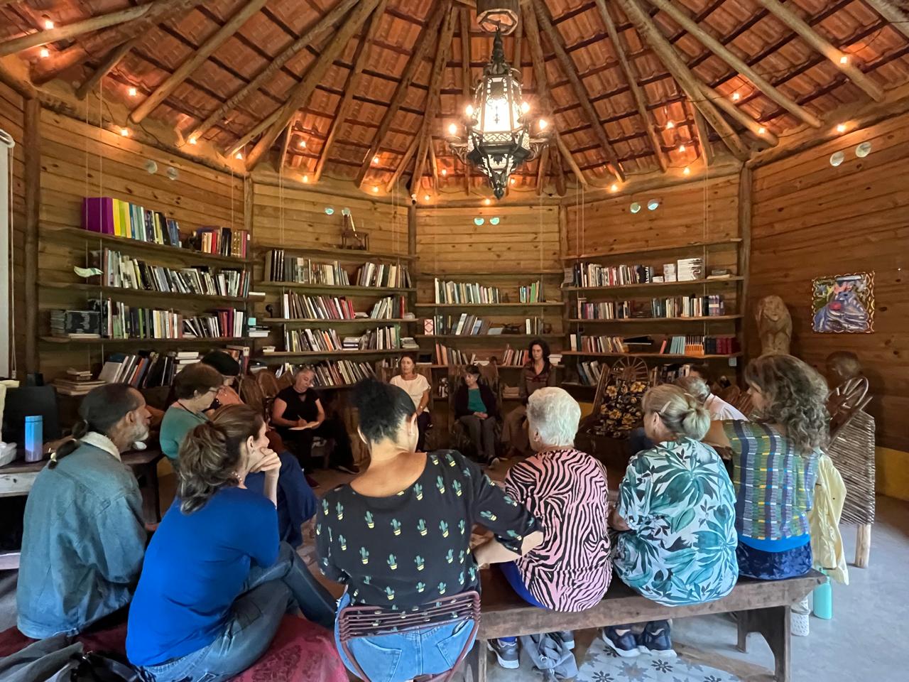 Estação Jaqueira em Petrópolis abre vagas para aulas de balé, yoga e terapia comunitária no Vale do Cuiabá