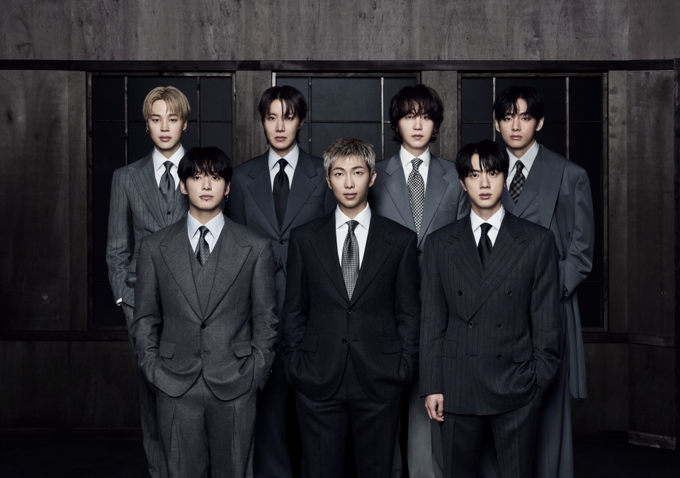 BTS retorna triunfal com “ARIRANG”: Novo álbum celebra raízes coreanas e promete nova era com som ousado