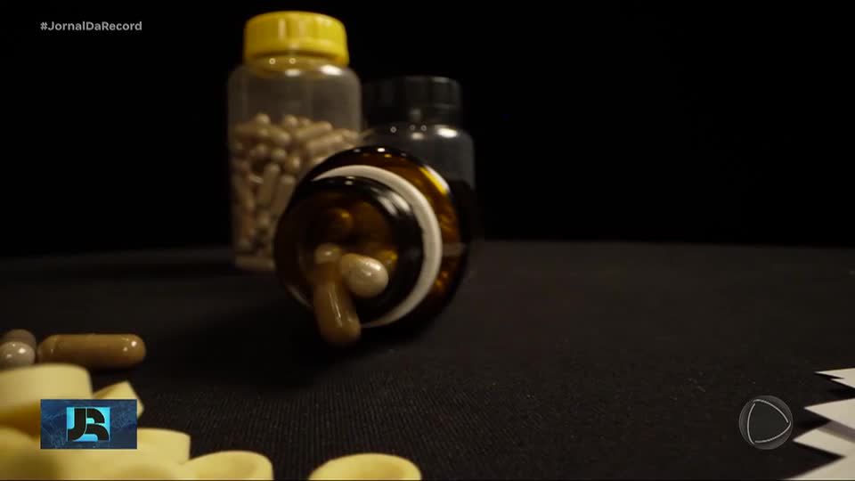 Uso Excessivo de Redes Sociais Prejudica Bem-Estar Juvenil, Aponta Relatório Mundial da Felicidade