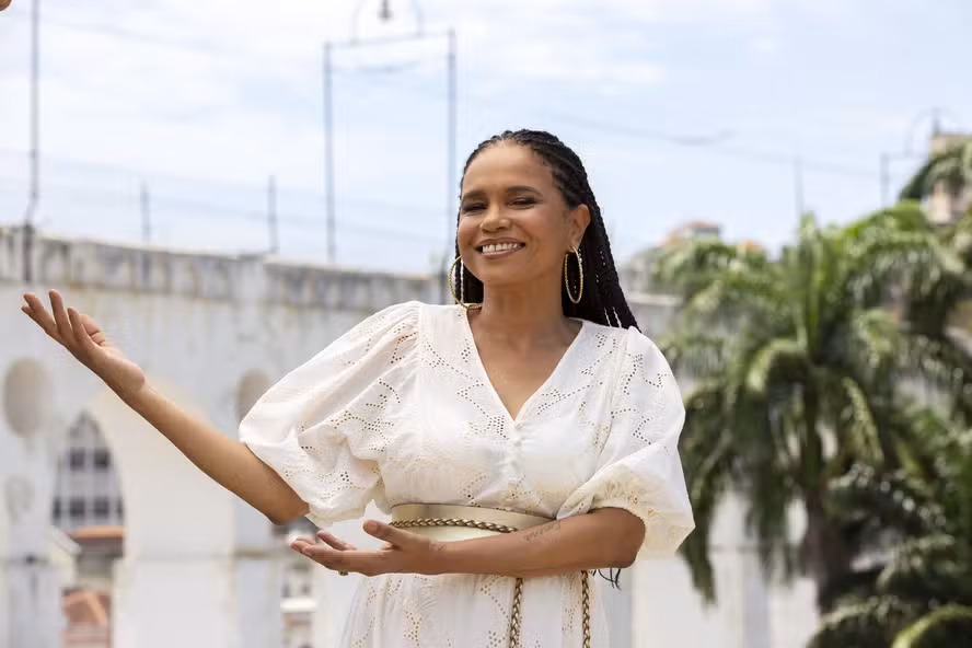 Tia Surica e Teresa Cristina Lideram Homenagens do Almanaque Carioquice 2026 com Foco Inovador em Bem-Estar e Cultura ao Ar Livre