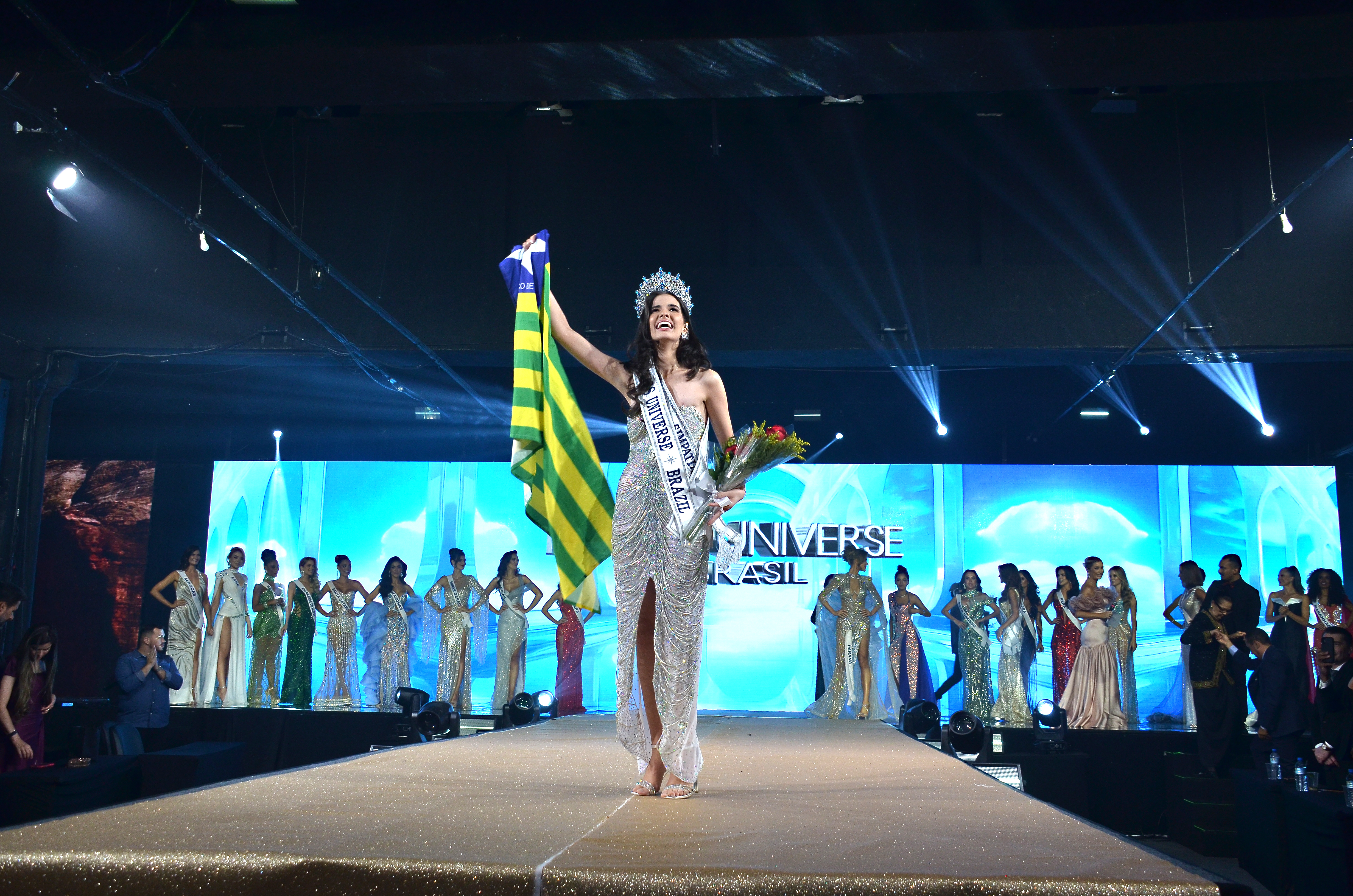 Miss Universo 2025 desaconselha participação em concursos de beleza: 'Eu sou sincera'